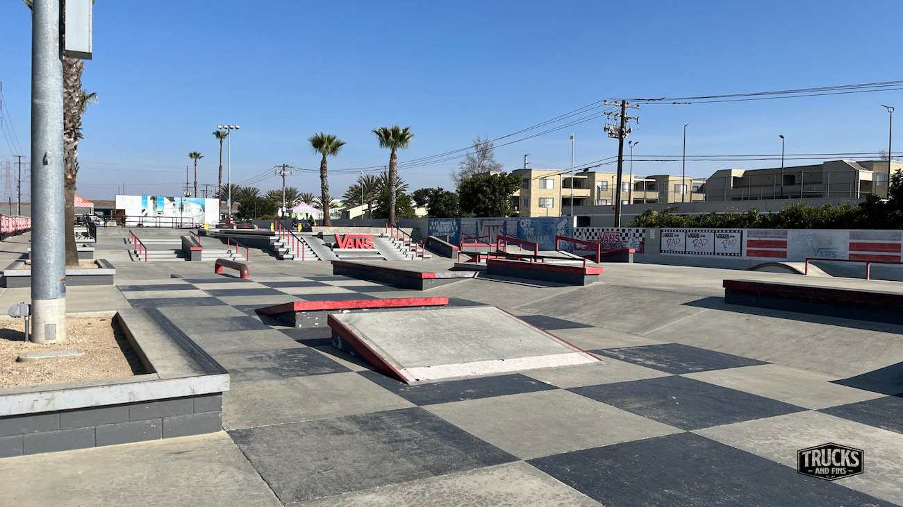 Vans Huntington Beach skatepark
